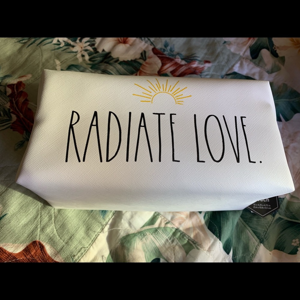 Rae Dunn Cosmetic Bag✨